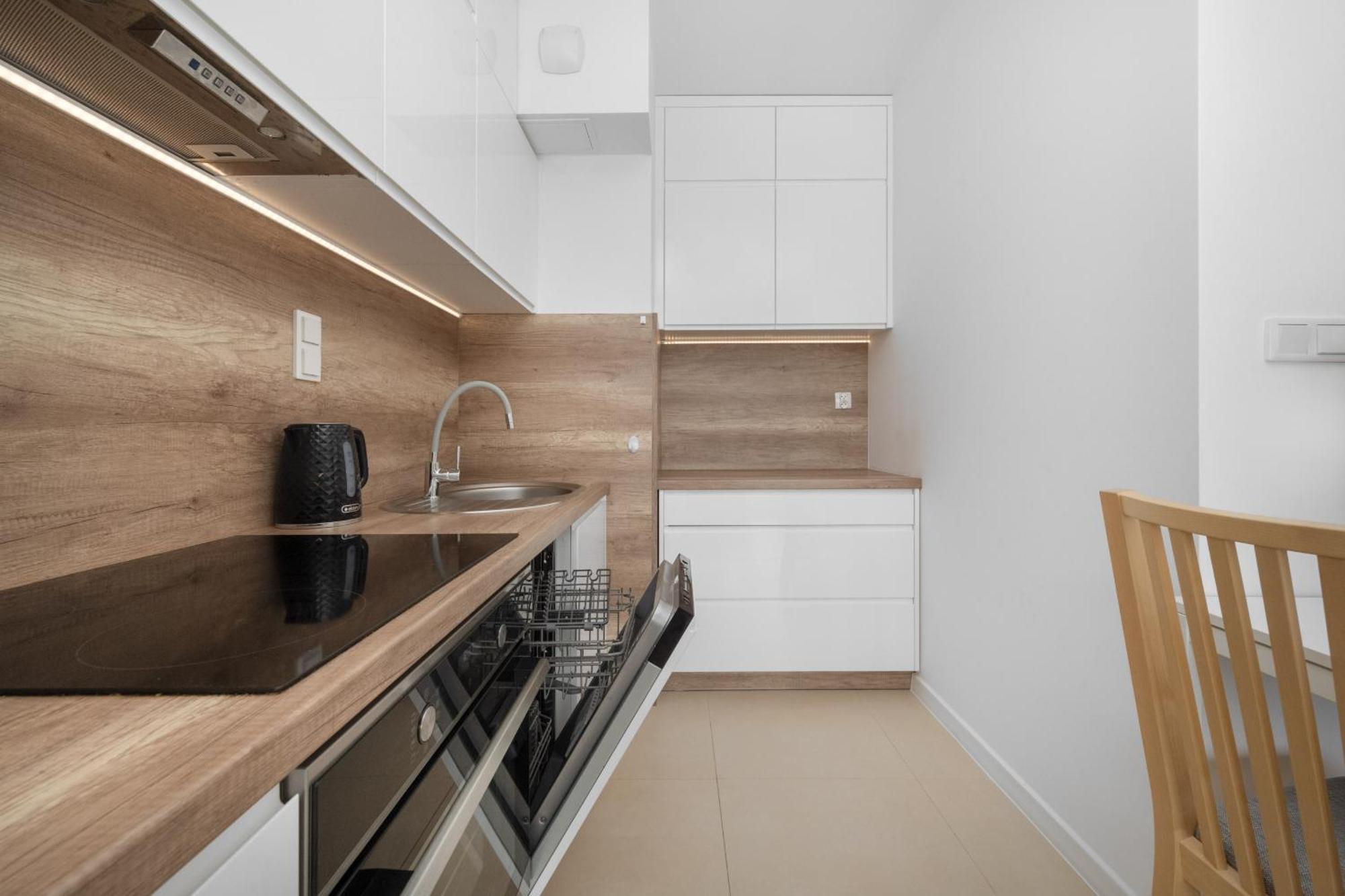 Apartment Klasyczny Z Balkonem We Wroclawiu By Renters *