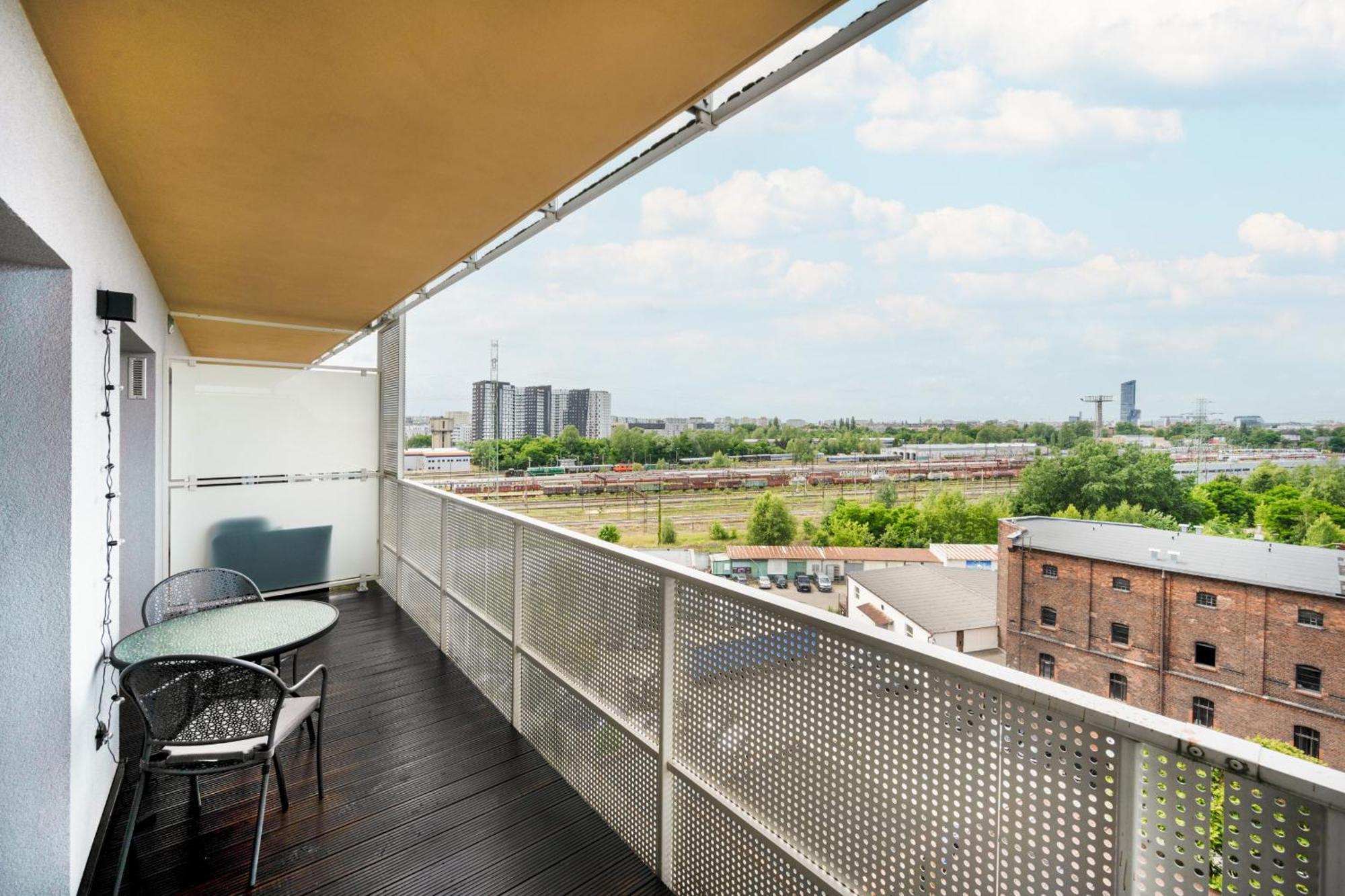 Klasyczny Z Balkonem We Wroclawiu By Renters Apartmán